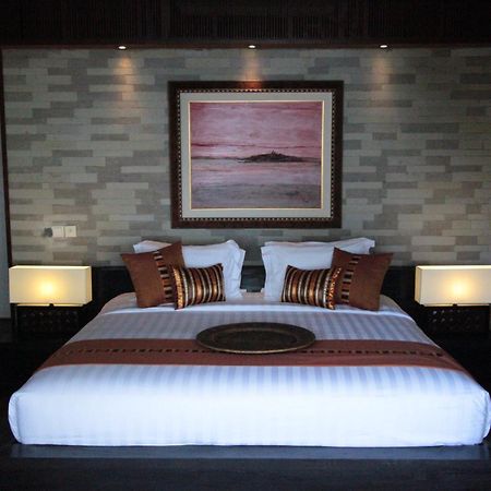 Villa Samudra Luxury Beachfront Ketewel Eksteriør billede