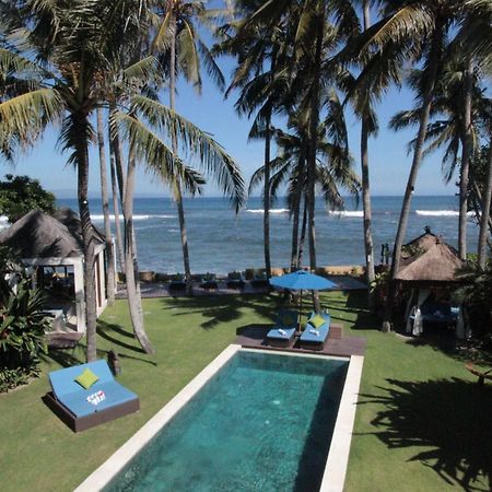 Villa Samudra Luxury Beachfront Ketewel Eksteriør billede