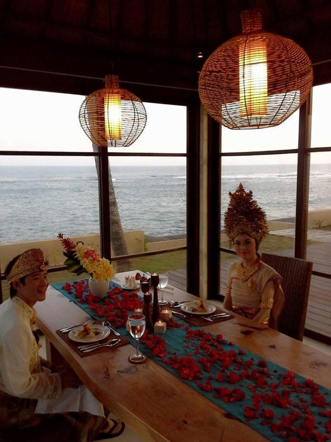 Villa Samudra Luxury Beachfront Ketewel Eksteriør billede