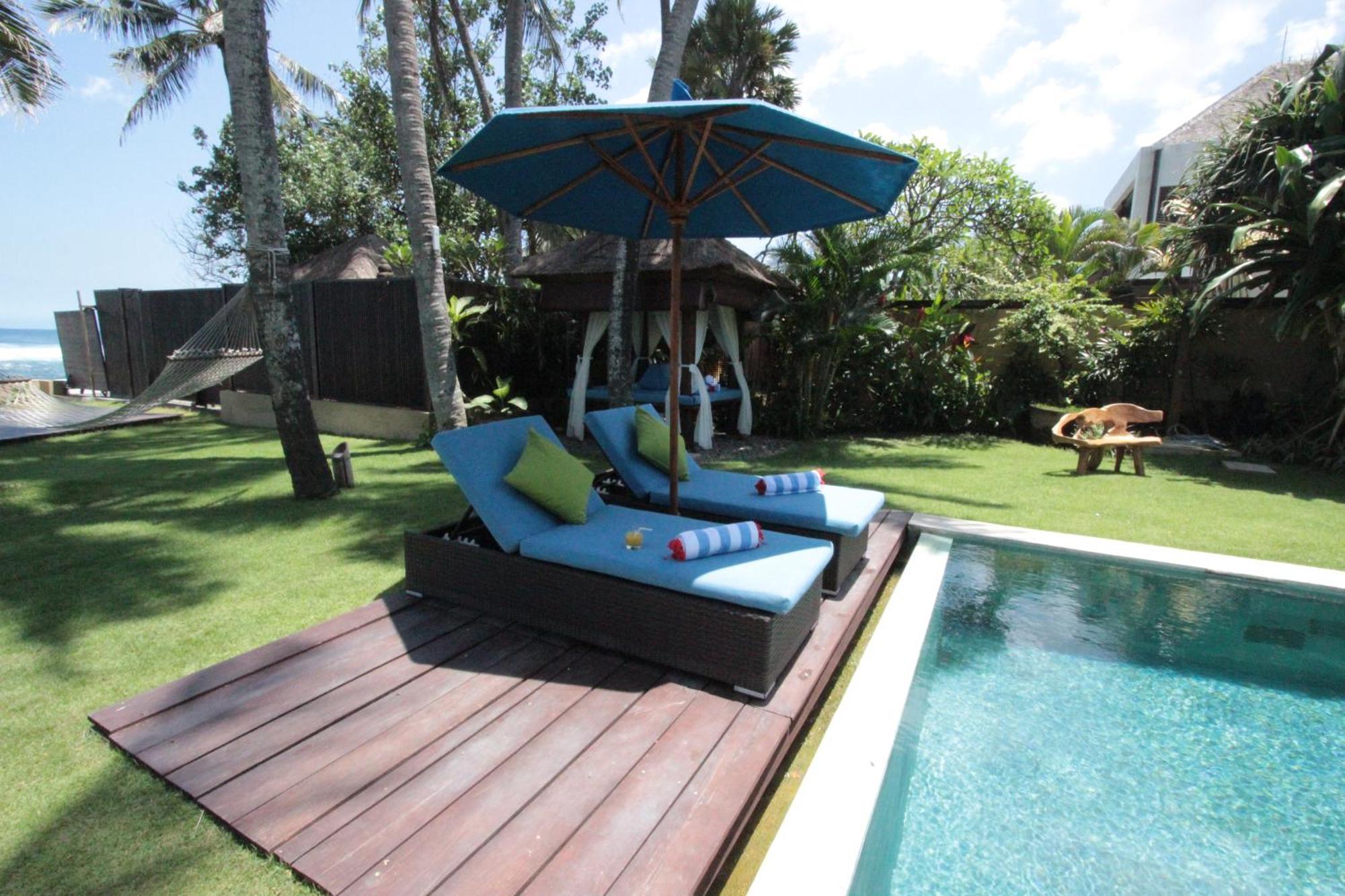 Villa Samudra Luxury Beachfront Ketewel Eksteriør billede